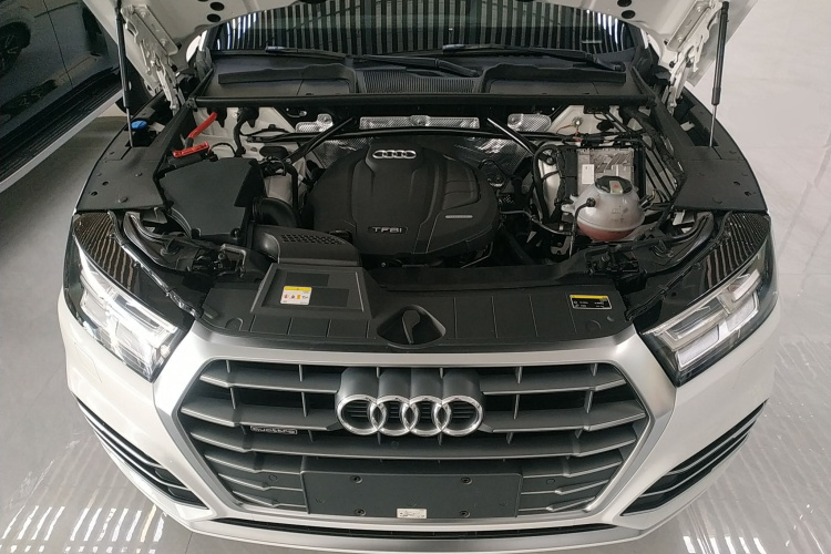 奥迪Q5L 2020款 改款 40 TFSI 荣享时尚型局部细节24