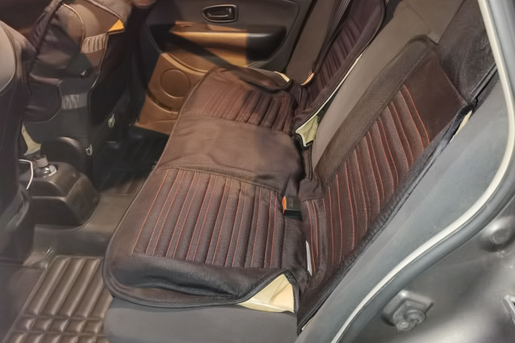 日产 轩逸 2018款 经典 1.6XE+ 手动领先版中控内饰21