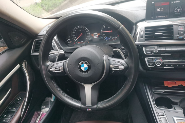 宝马3系 2019款 320Li M运动曜夜版局部细节13