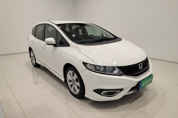 本田 杰德 2013款 1.8L 自动舒适版 5座车身外观3