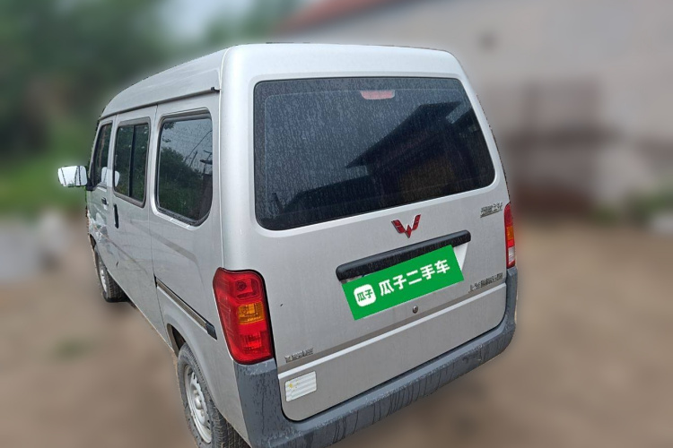 五菱汽车 五菱之光 2023款 1.5L 实用型 5/7座车身外观6003