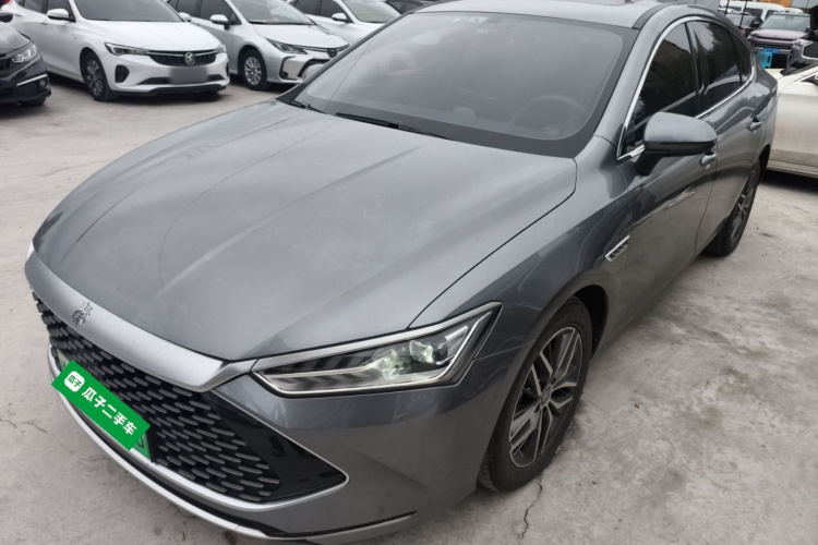 比亚迪 秦PLUS 2021款 DM-i 55KM 旗舰型车身外观1