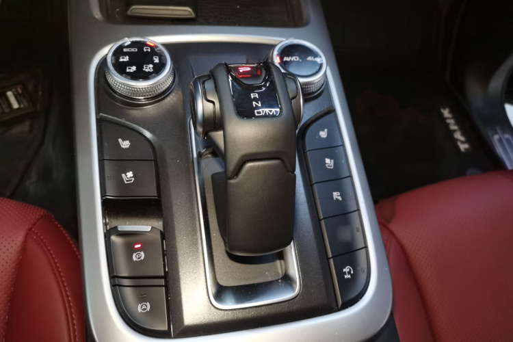 坦克300 2024款 2.0T 穿越者局部细节18