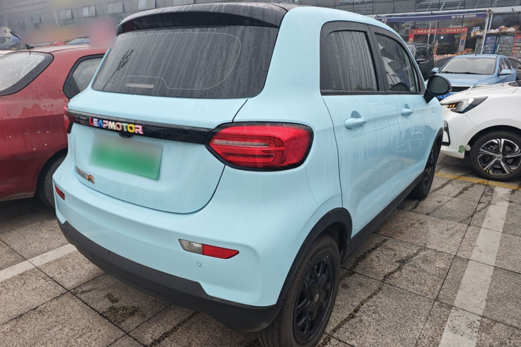 零跑汽车 零跑T03 2025款 310舒享版车身外观7