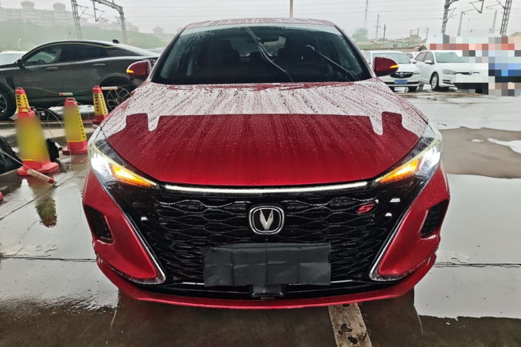 长安 逸动 2021款 PLUS 蓝鲸NE 1.4T GDI DCT尊贵型车身外观6001