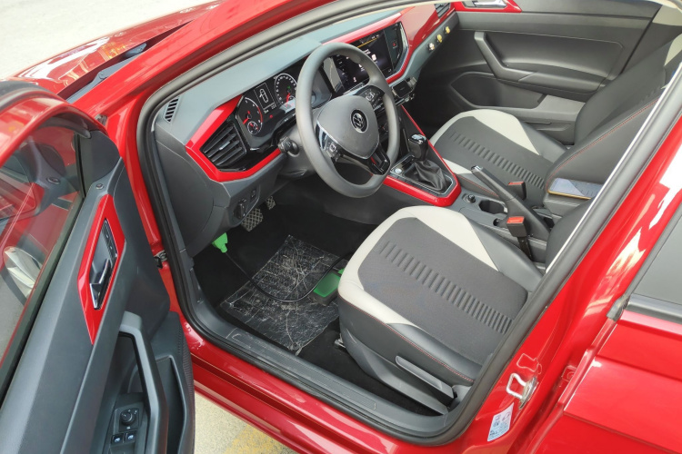 大众 Polo 2021款 Plus 1.5L 自动炫彩科技版中控内饰7003