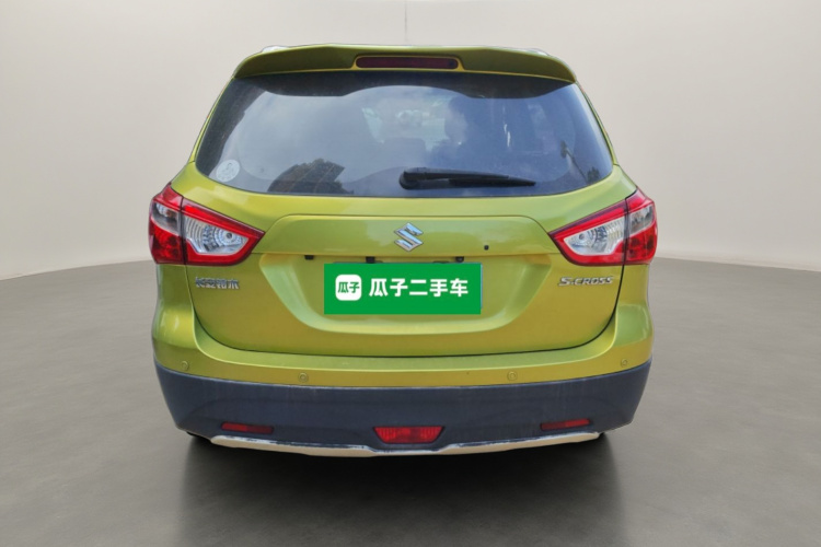 铃木 锋驭 2015款 1.6L CVT两驱精英型车身外观6