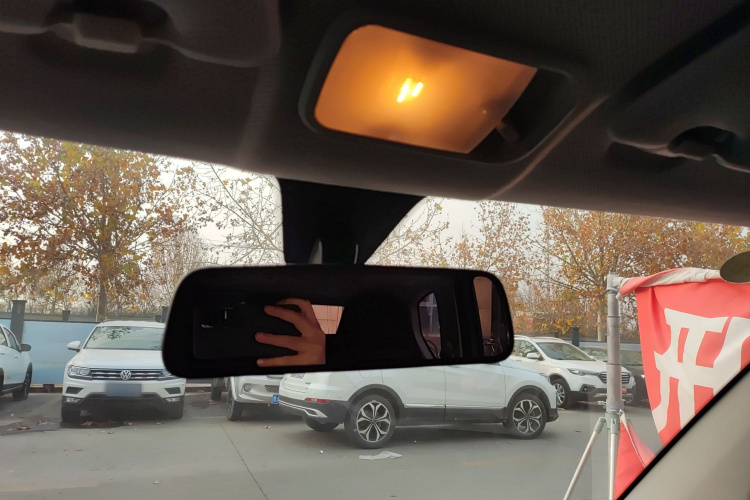 五菱汽车 宏光MINIEV 2020款 自在款 磷酸铁锂中控内饰22