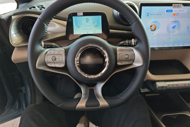 比亚迪 海豚 2025款 420km 自由版中控内饰13