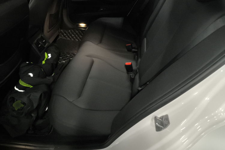 宝马3系 2019款 320Li 时尚型中控内饰7004