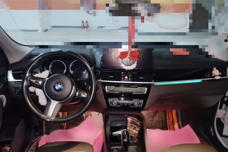 宝马X1 2021款 sDrive25Li 领先型中控内饰7002