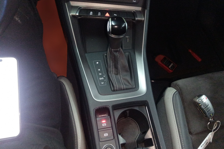 奥迪Q3 2020款 35 TFSI 时尚动感型局部细节18