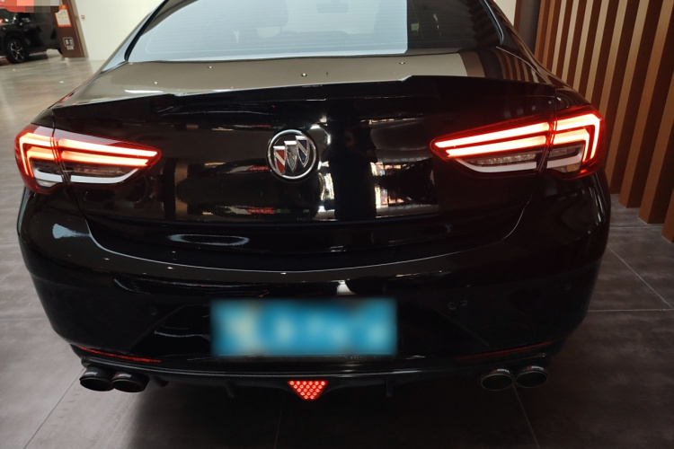 别克 君威 2023款 652T 智享型车身外观6004