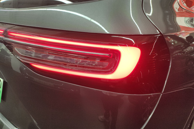 鸿蒙智行 问界M7 2022款 1.5T 四驱豪华版车身外观6006