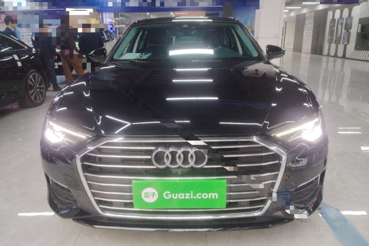 奥迪A6L 2021款 40 TFSI 豪华致雅型车身外观2