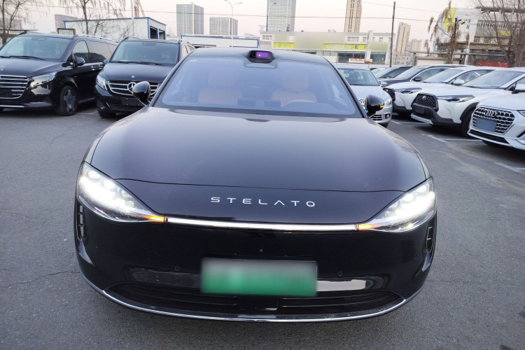 鸿蒙智行 享界S9 2024款 纯电 Ultra 四驱旗舰版车身外观2