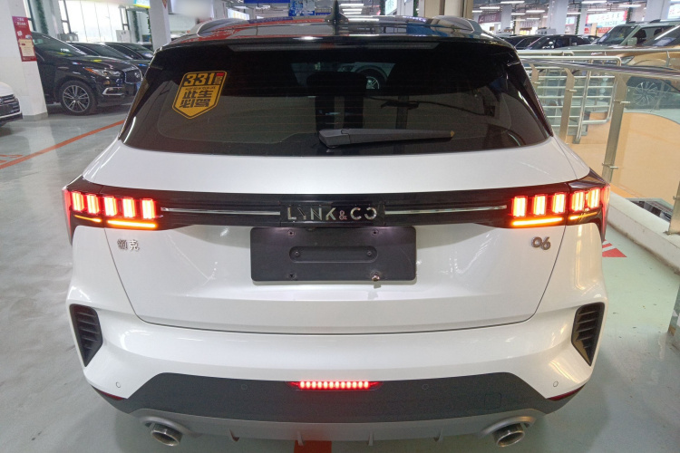 领克06 2020款 1.5T 耀Halo车身外观6