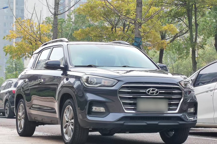 北京现代ix35 2019款 2.0L 自动两驱智勇·畅享版 国VI车身外观6002