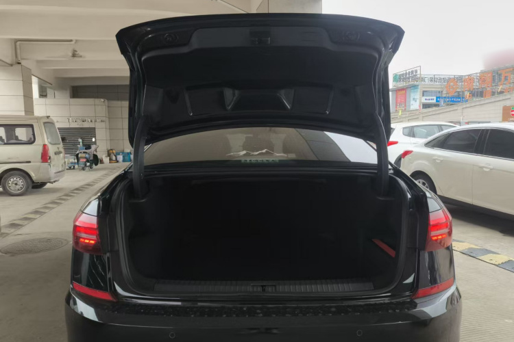 大众 帕萨特 2019款 330TSI 精英版 国VI机舱底盘23