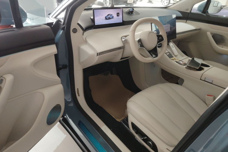 鸿蒙智行 智界R7 2024款 纯电 736km UItra中控内饰7003