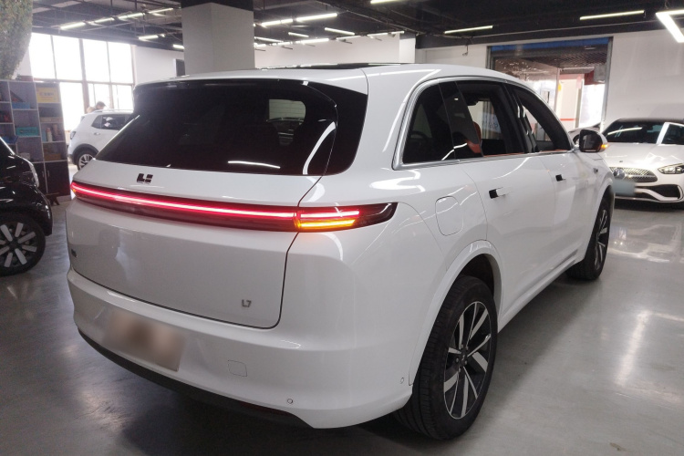 理想汽车 理想L7 2023款 Pro车身外观7
