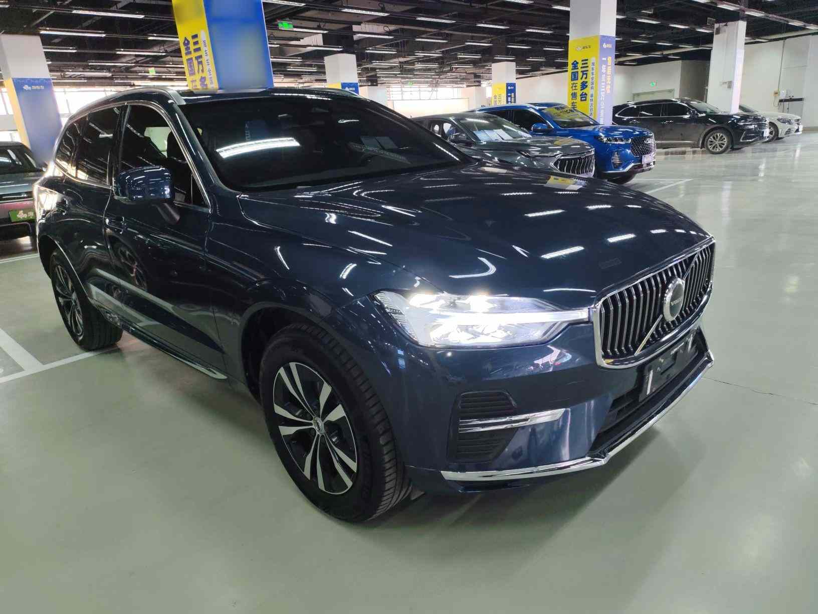 沃尔沃XC60 2024款 B5 四驱智逸豪华版(3)
