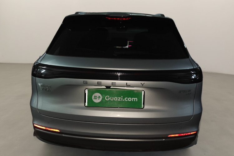 吉利银河 银河星舰7 EM-i 2025款 120km 探索+版车身外观6