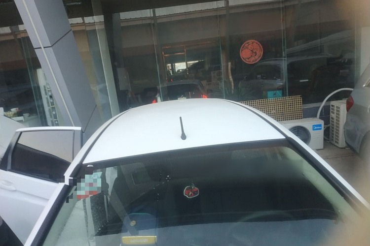 本田 飞度 2014款 1.5L LX CVT舒适型局部细节57