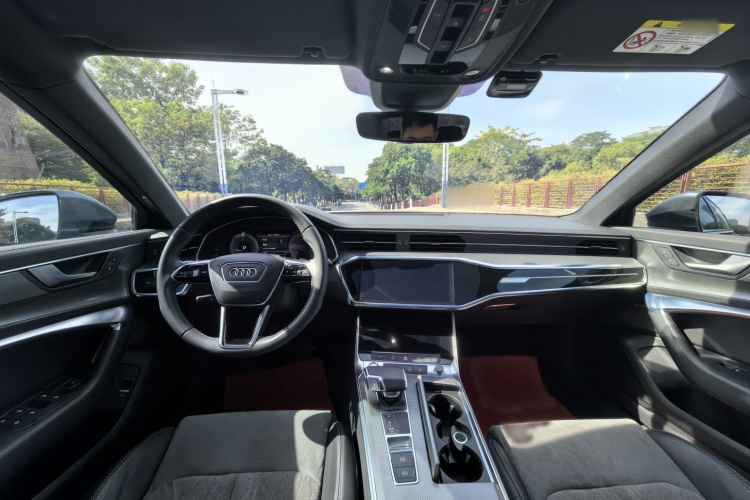 奥迪A6L 2020款 45 TFSI 臻选动感型中控内饰7002