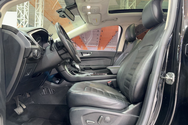 福特 锐界 2016款 EcoBoost 245 两驱豪锐型 7座中控内饰7003