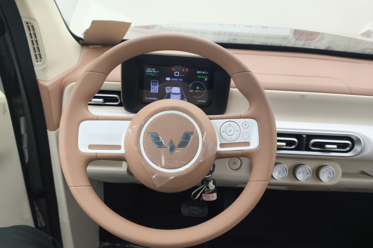 五菱汽车 宏光MINIEV 2024款 第三代 215km 青春版中控内饰13