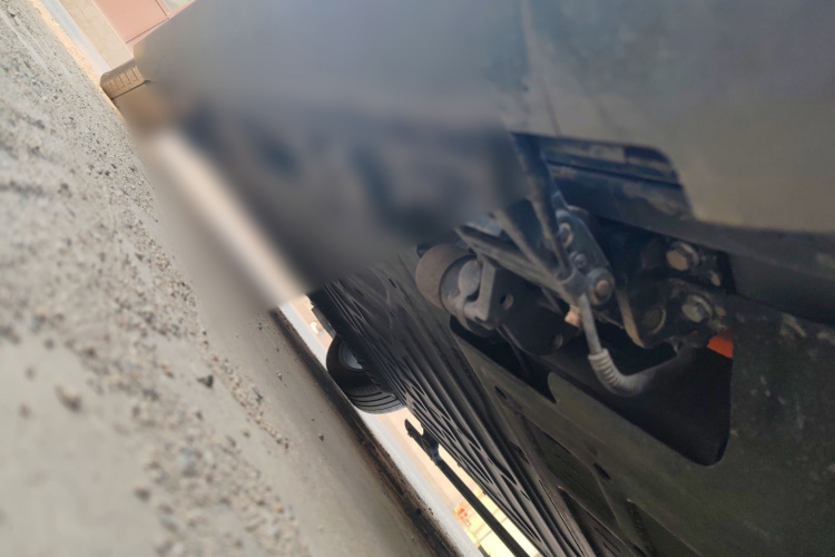 鸿蒙智行 问界M8 2025款 增程 Max+版 53.4kWh 6座版局部细节9003