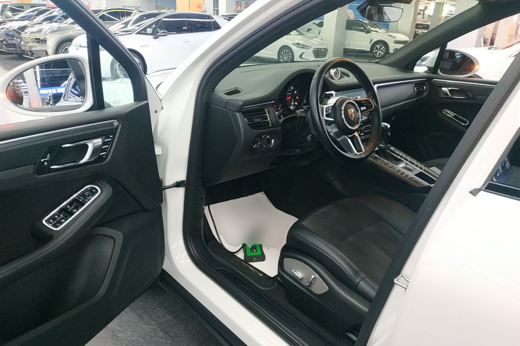 保时捷 2018款 Macan 2.0T中控内饰20