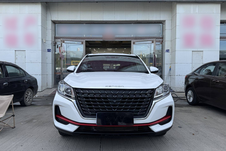 东风风光 风光500 2022款 1.5L CVT悦享型车身外观6001