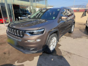 Jeep 指挥官 2018款 2.0T 两驱进享版 国V