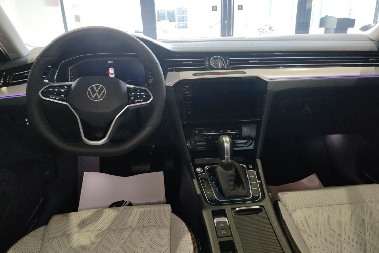 大众 迈腾 2025款 改款二 众享款 330TSI DSG豪华型中控内饰12