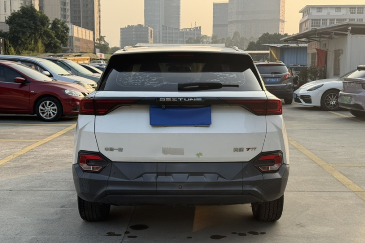 奔腾T77 2019款 230 TID 自动豪华型 国V车身外观6007