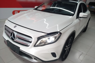 奔驰GLA 2016款 GLA 220 4MATIC 时尚型