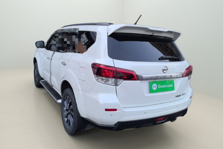 日产 途达 2020款 2.5L XL Upper 4WD 自动四驱豪华版车身外观5