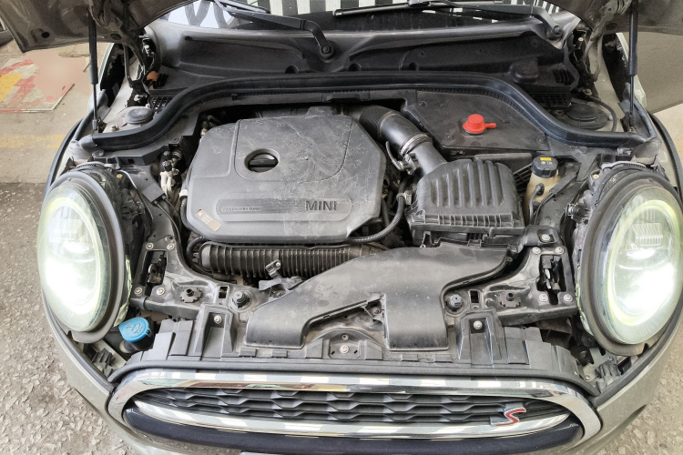 MINI 2019款 2.0T COOPER S 经典派 五门版局部细节24