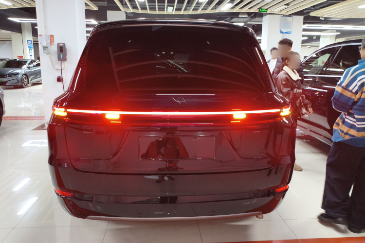 理想汽车 理想L9 2022款 Max车身外观6004