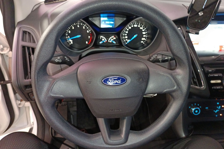 福特 福克斯 2017款 两厢 1.6L 自动舒适型智行版局部细节13