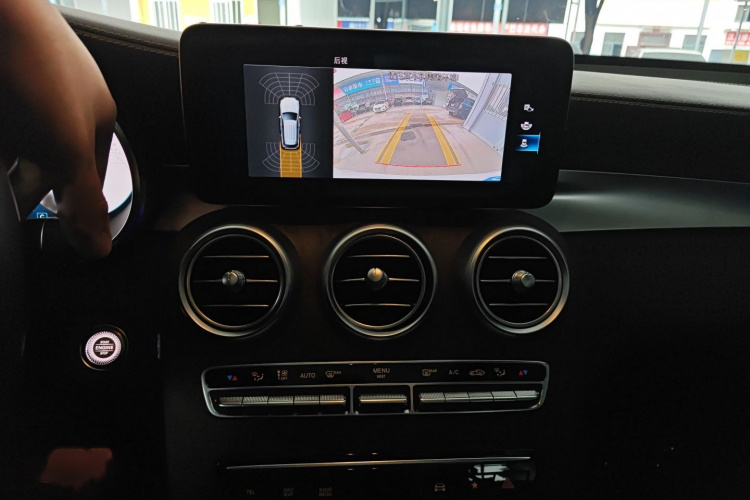 奔驰GLC 2022款 GLC 300 L 4MATIC 动感型臻藏版局部细节16