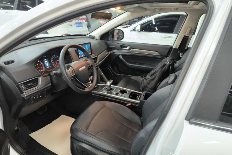 哈弗H6 2021款 运动版 1.5T 自动精英智联型 六边形格栅中控内饰19