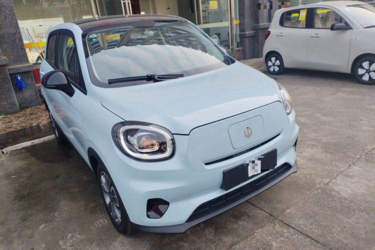 零跑汽车 零跑T03 2025款 403舒享版车身外观3