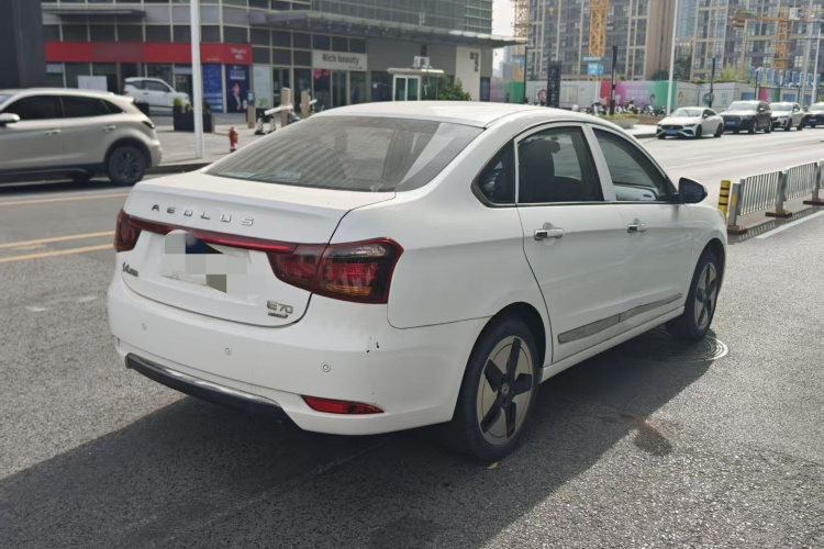 东风风神E70 2021款 改款二 500 超悦版车身外观6004