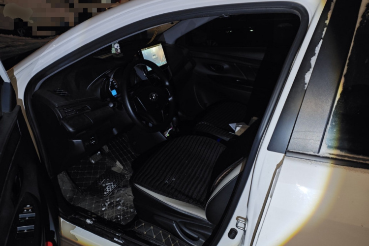 丰田 YARiS L 致炫 2021款 1.5L CVT领先版中控内饰19