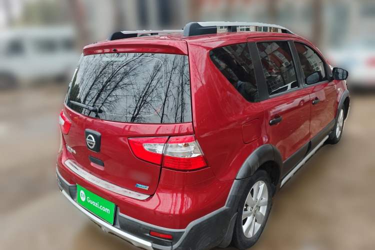 日产 骊威 2013款 劲锐 1.6XL 手动舒适版车身外观7