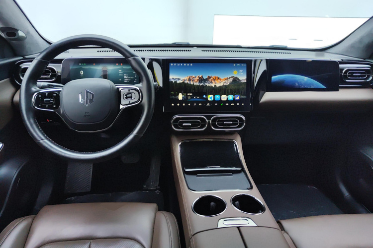 零跑汽车 零跑C01 2022款 后驱长续航版中控内饰12