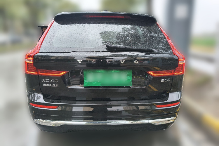 沃尔沃XC60 2025款 B5 四驱智远豪华版车身外观6